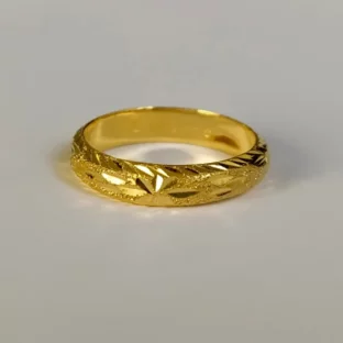 แหวนทองคำแท้ 96.5% น้ำหนัก ครึ่งสลึง ( 1.9 กรัม ) ไซส์ #56 รุ่น GR965-1.9-88